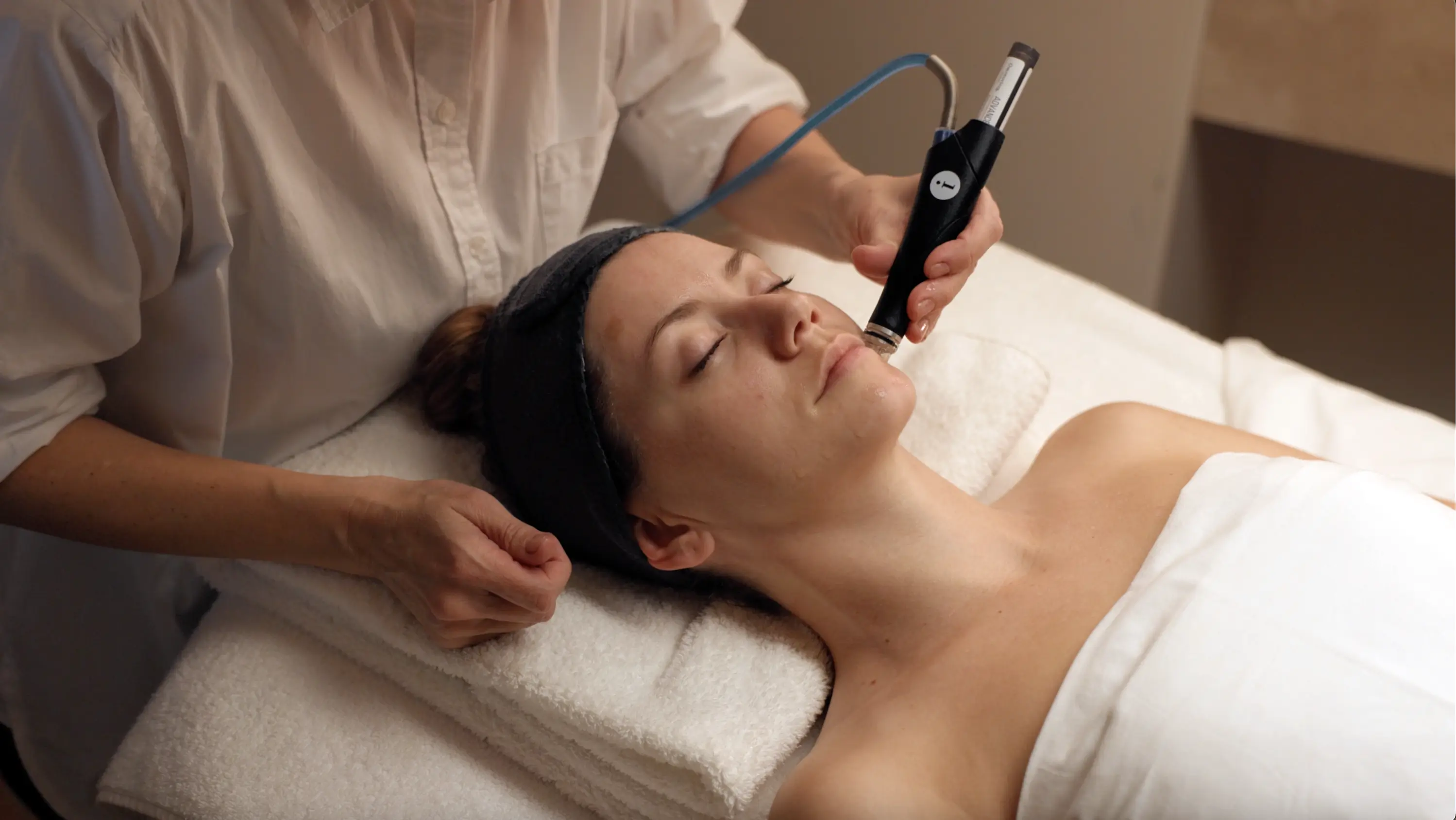 Hydrafacial процедура в студио Skanoskin